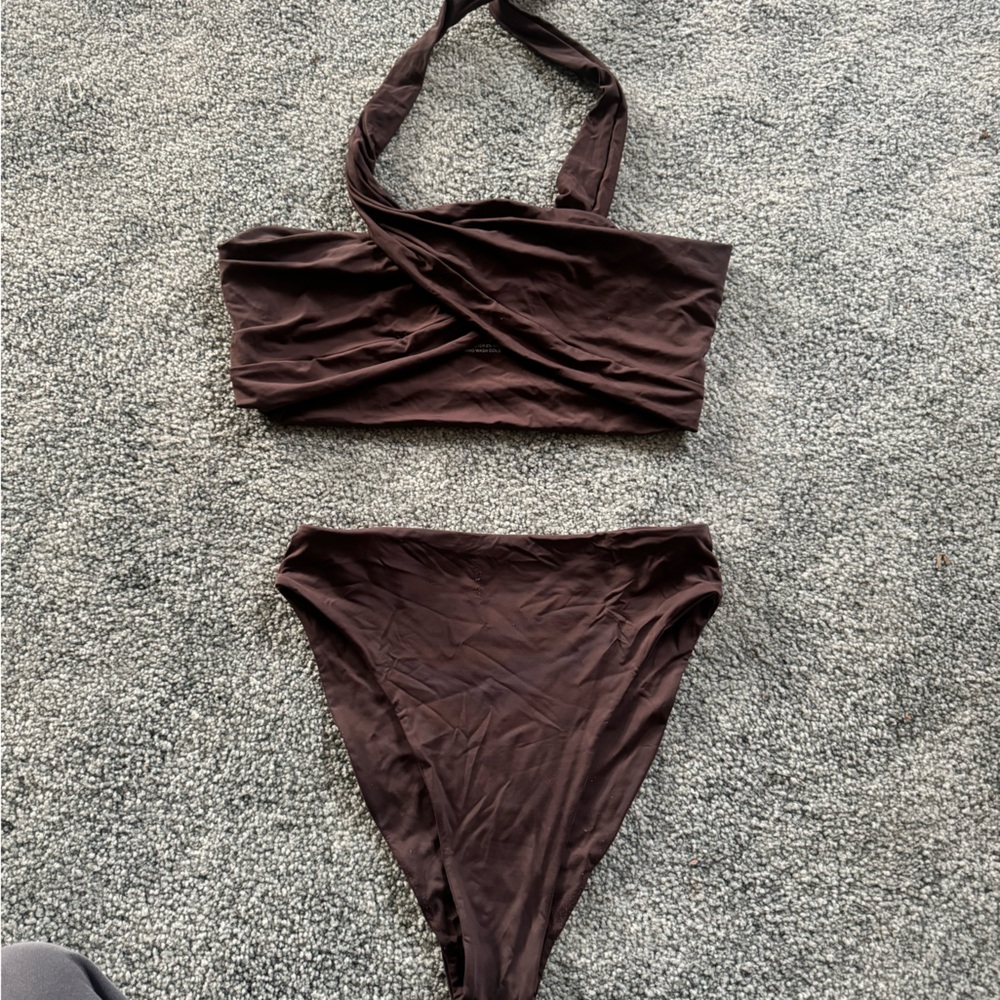 437 brown bikini 👙